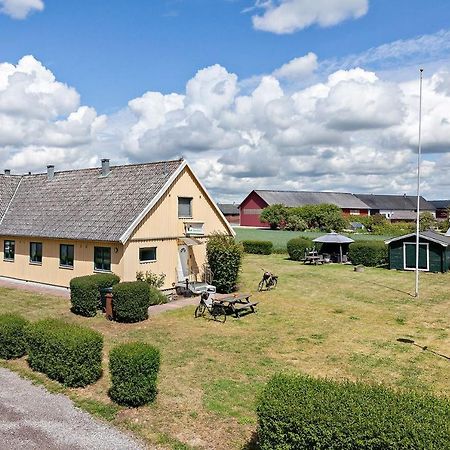 Bruksparkens Hostel Веллинг Экстерьер фото