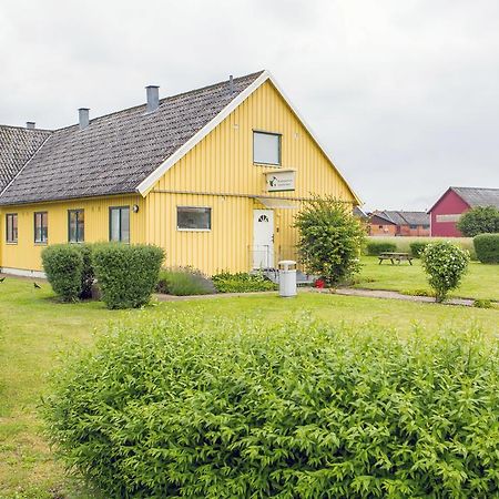 Bruksparkens Hostel Веллинг Экстерьер фото